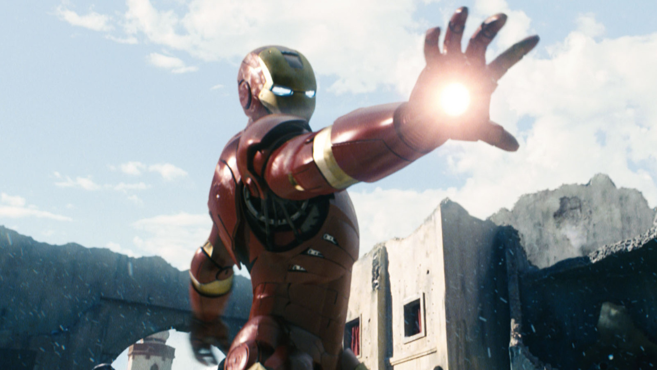 Robert Downey Jr. tekrar Iron Man olmak istiyor