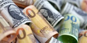 dolar yeni haftaya dususle basladi cCMCuJC4.jpg
